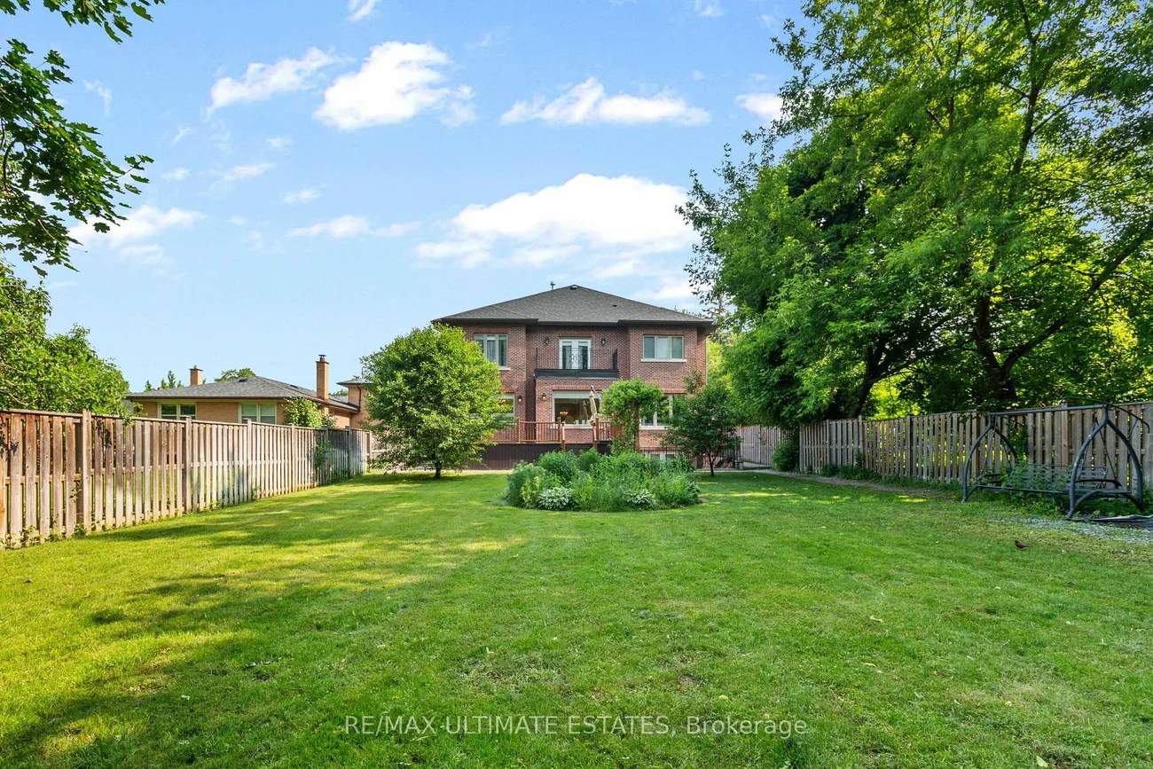 24, Wedgewood, Newtonbrook East, Toronto