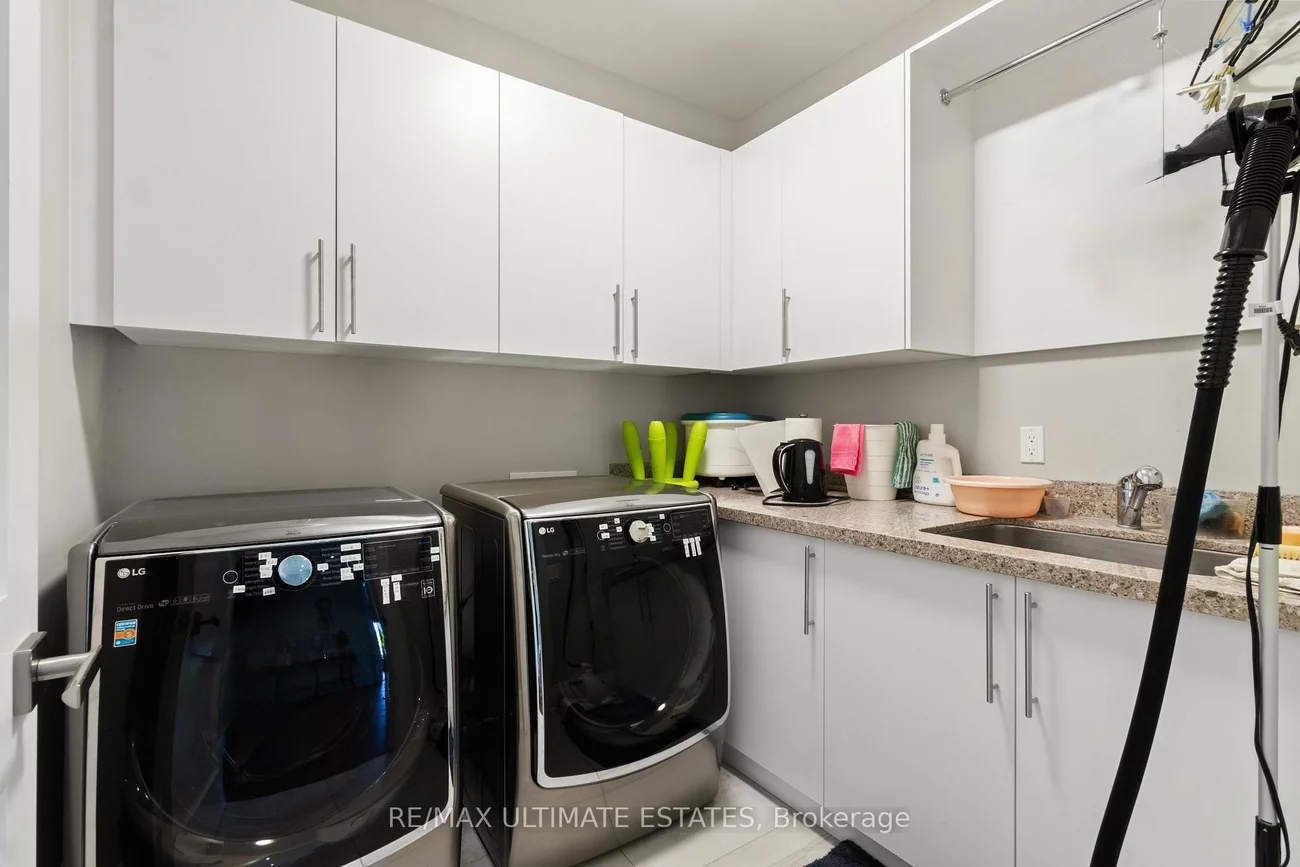 24, Wedgewood, Newtonbrook East, Toronto