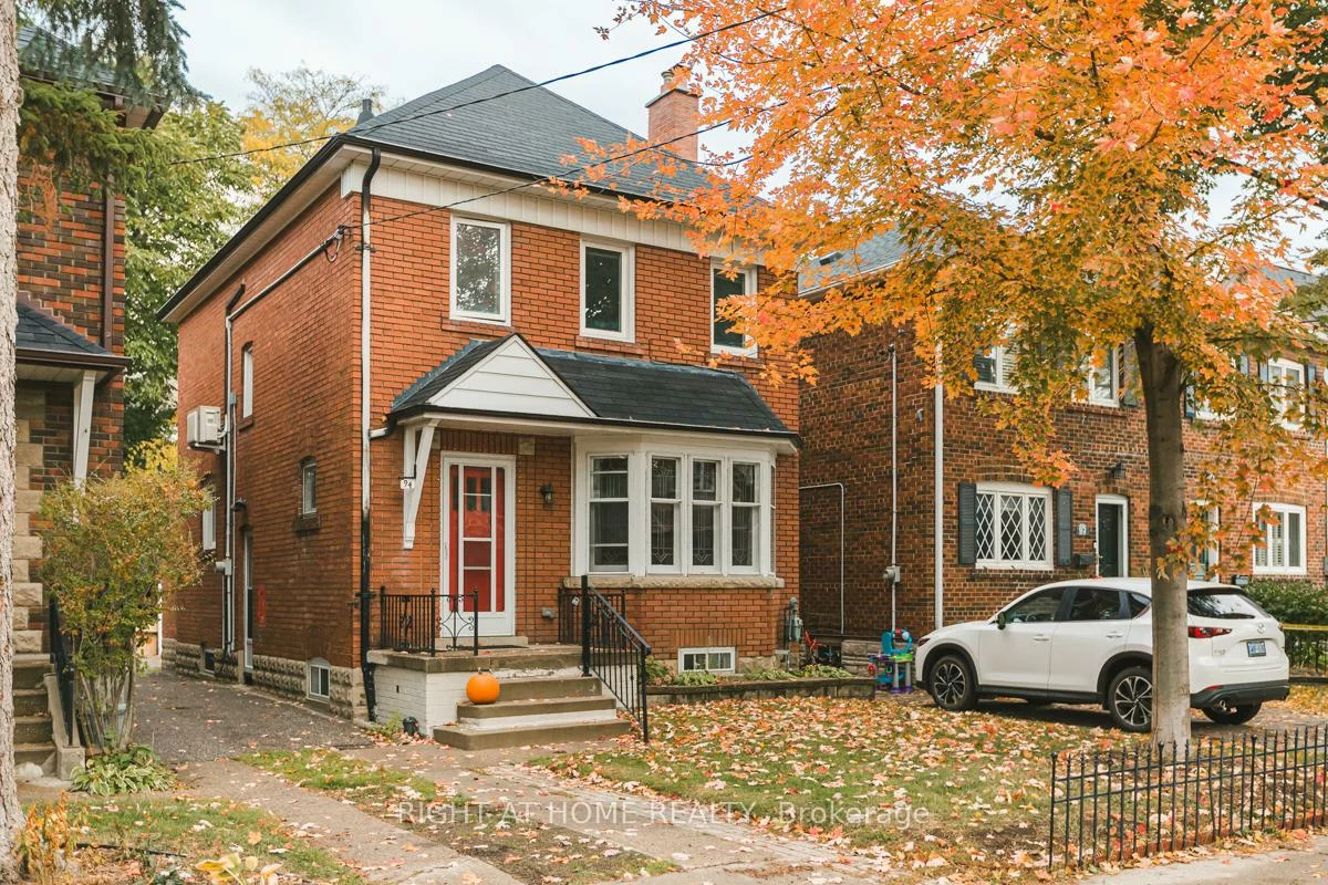 94, Roe, Bedford Park-Nortown, Toronto