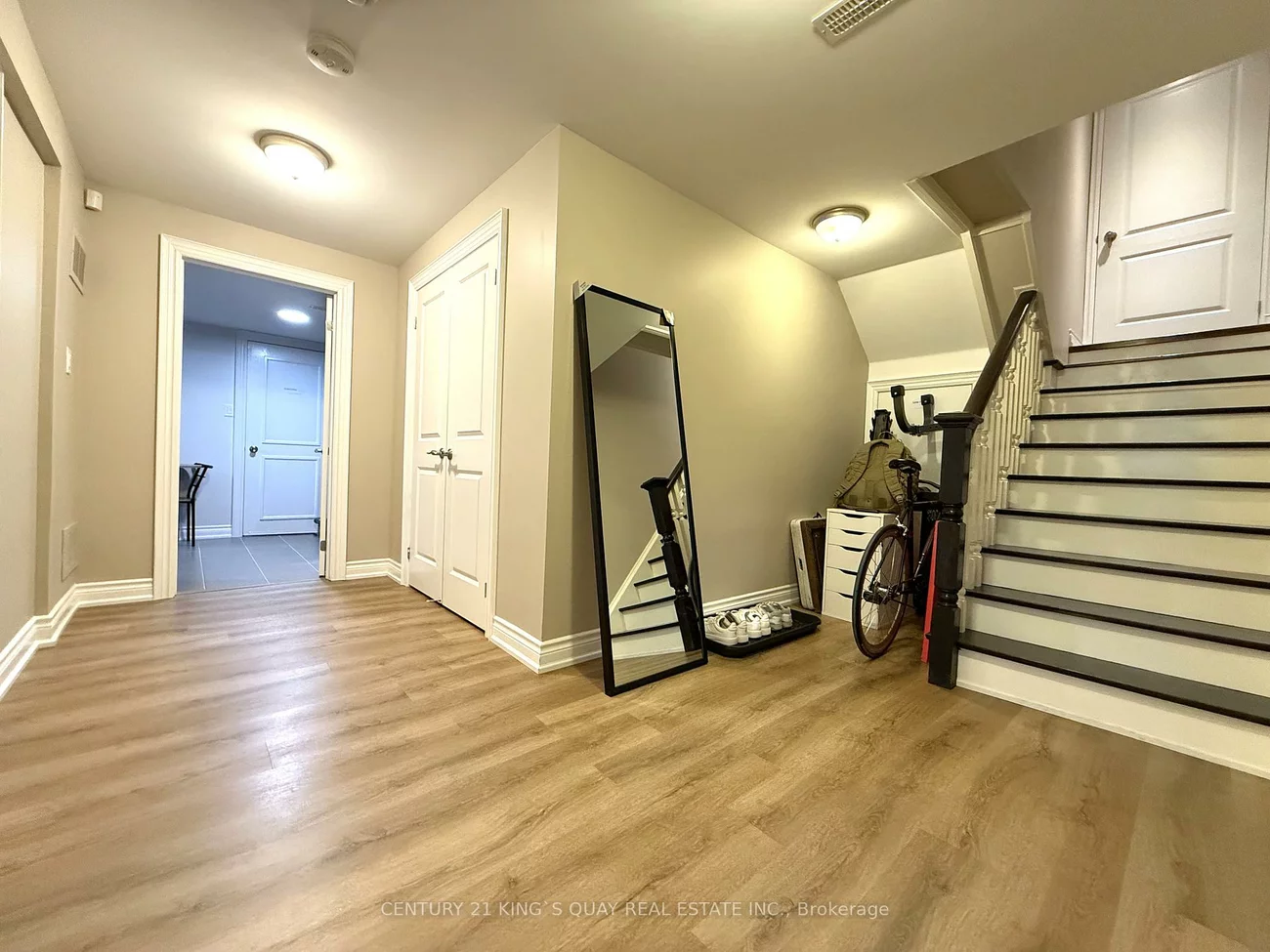 115, Anndale, Willowdale East, Toronto