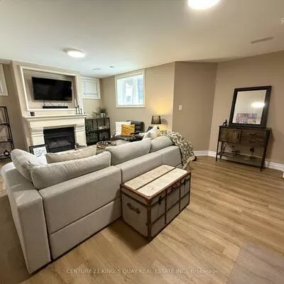 115, Anndale, Willowdale East, Toronto