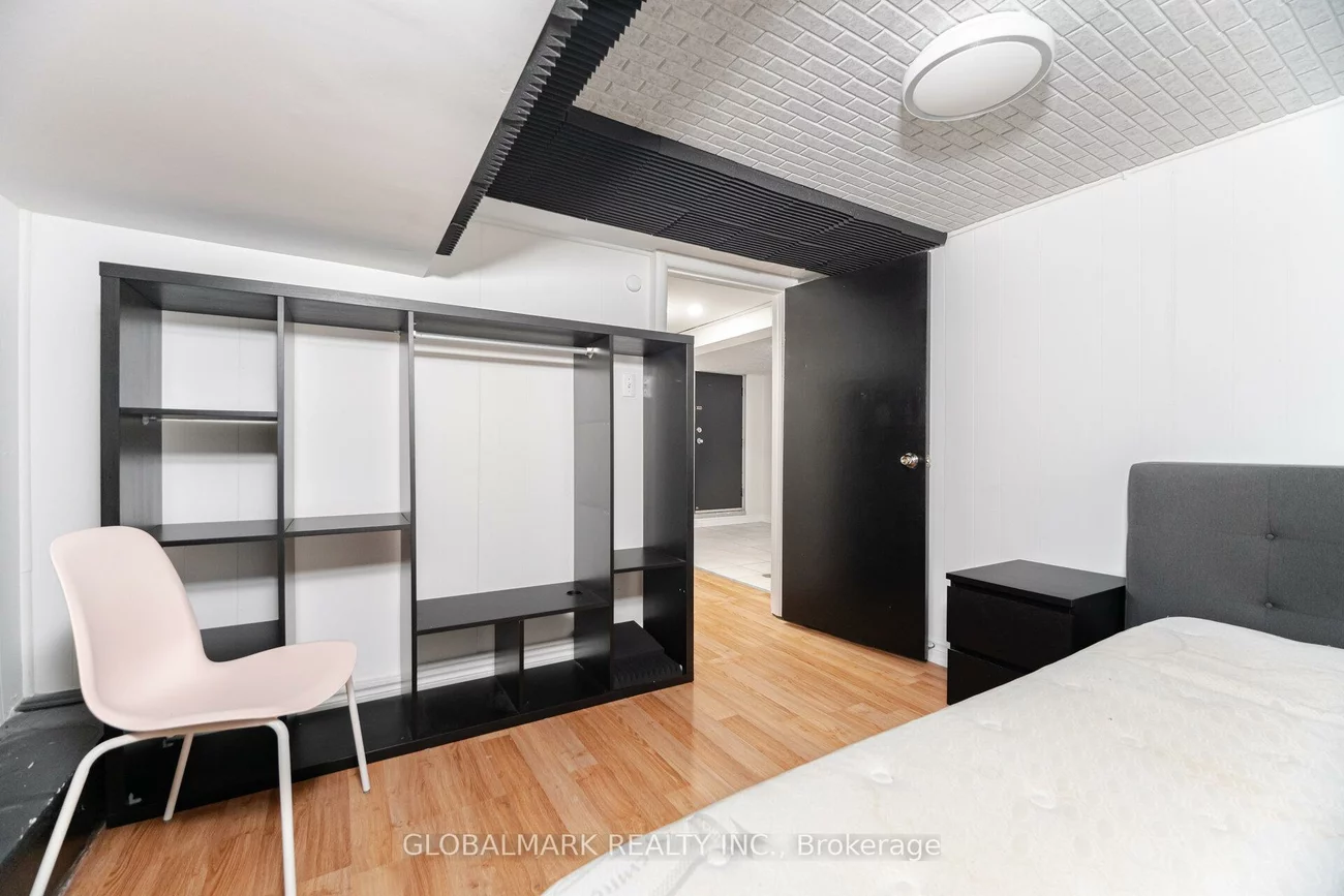 400, Glenholme, Oakwood Village, Toronto