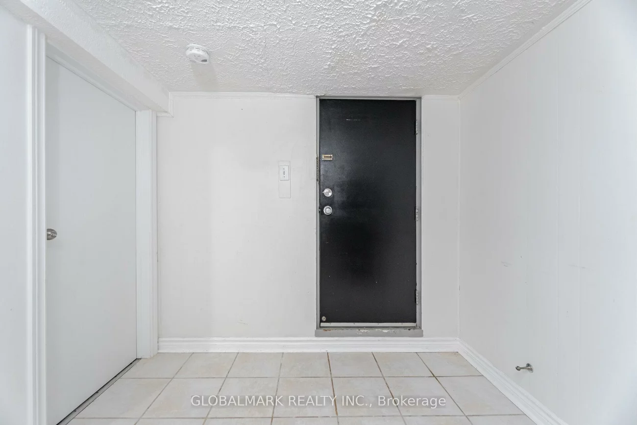 400, Glenholme, Oakwood Village, Toronto