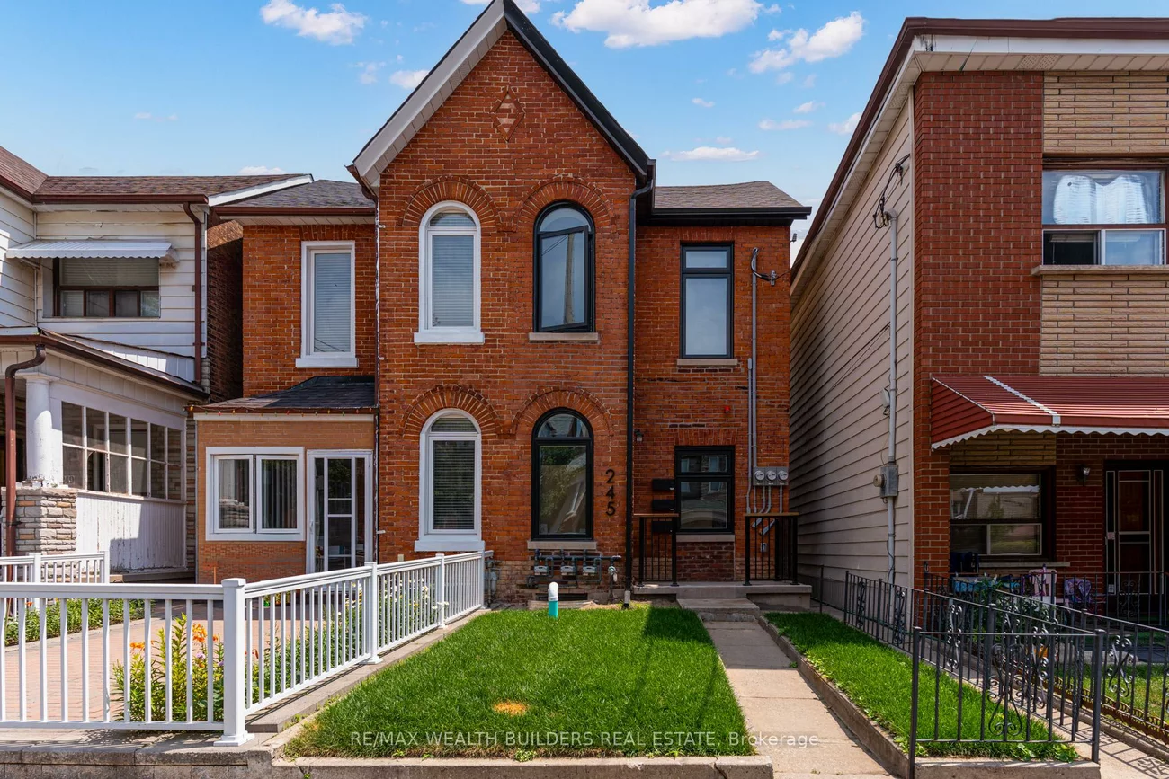 245, Brock, Little Portugal, Toronto