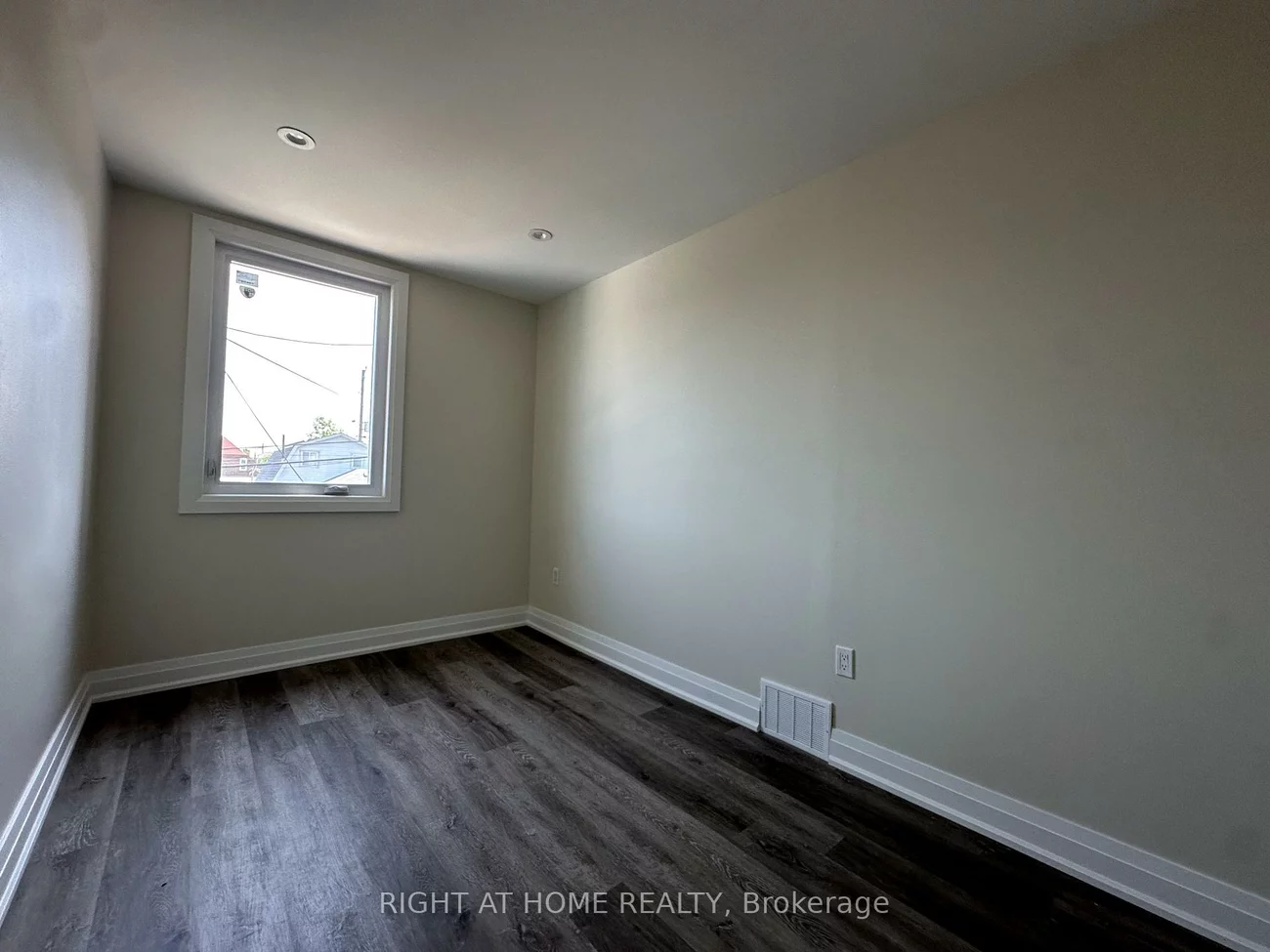 1637, Eglinton, Oakwood Village, Toronto