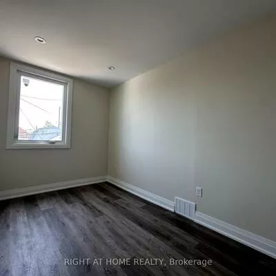 1637, Eglinton, Oakwood Village, Toronto