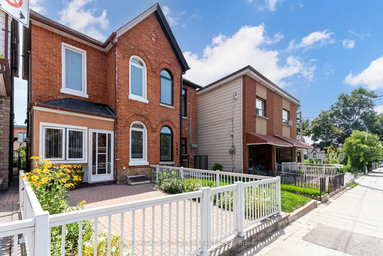 245, Brock, Little Portugal, Toronto
