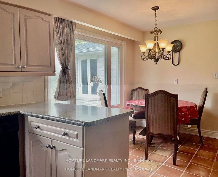 26, Manorcrest, Newtonbrook East, Toronto