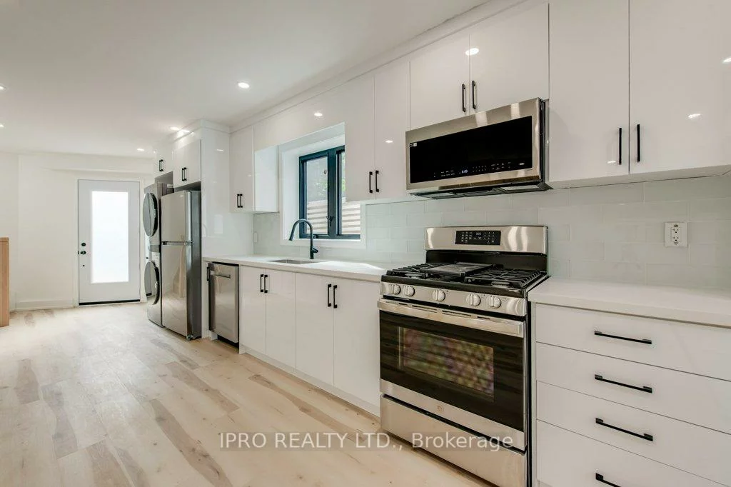 455, Ossington, Palmerston-Little Italy, Toronto