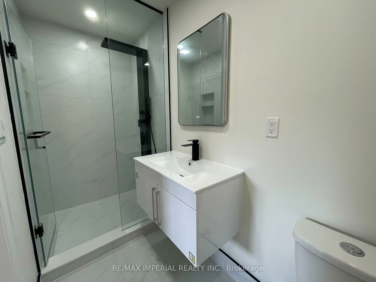 181, Wedgewood, Newtonbrook East, Toronto