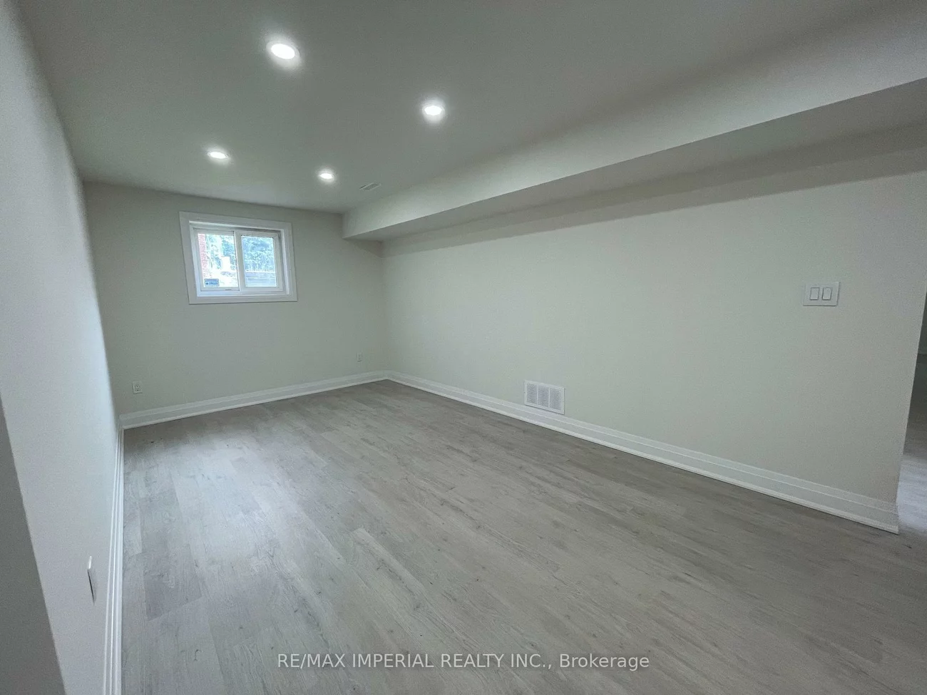 181, Wedgewood, Newtonbrook East, Toronto