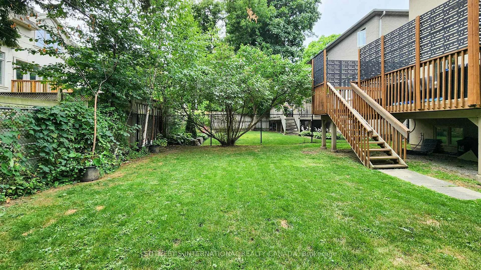 567, Melrose, Bedford Park-Nortown, Toronto