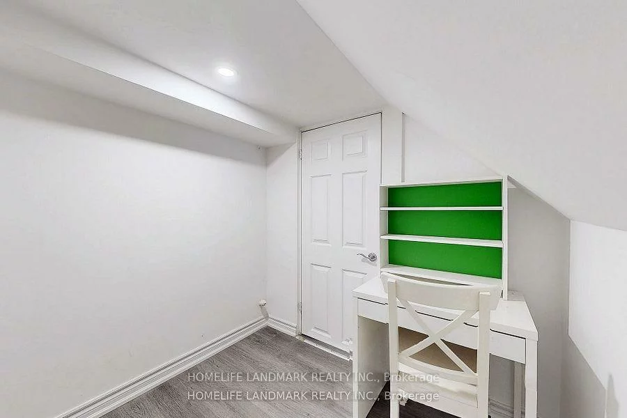 840, Davenport, Wychwood, Toronto