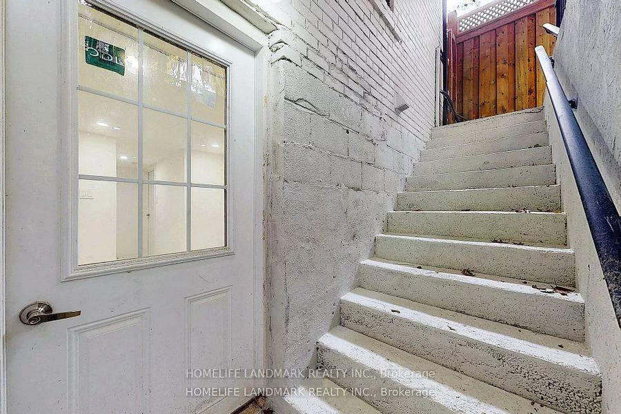 840, Davenport, Wychwood, Toronto