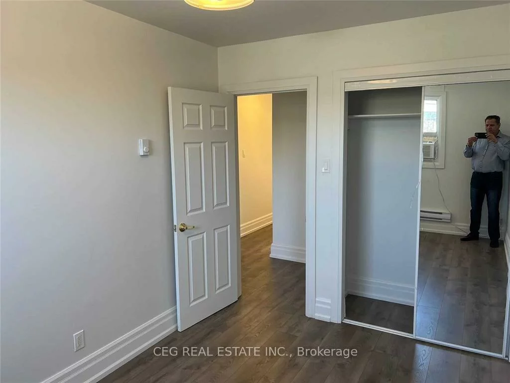 3901, Bathurst, Lansing-Westgate, Toronto