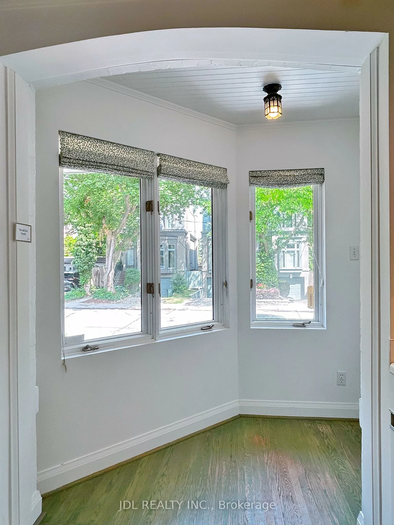 28, Cleveland, Mount Pleasant East, Toronto