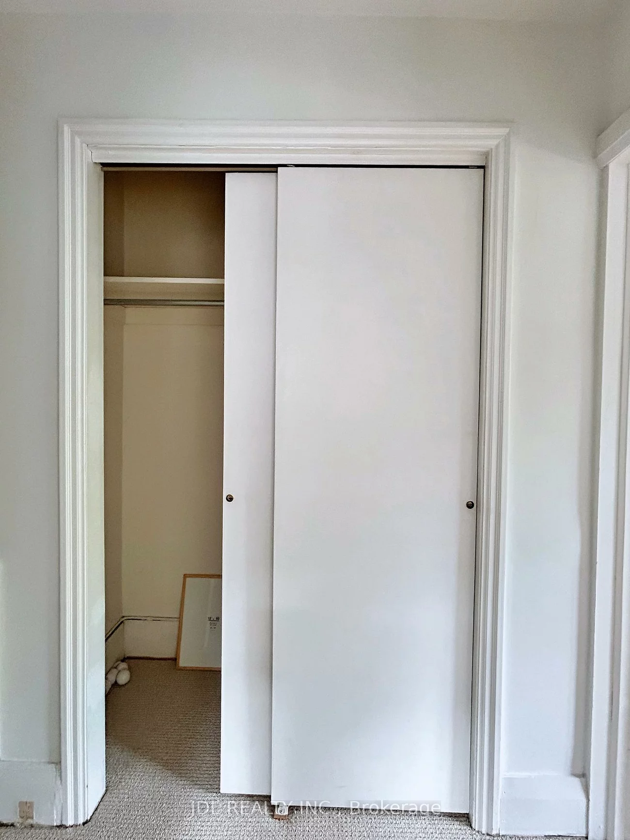 28, Cleveland, Mount Pleasant East, Toronto
