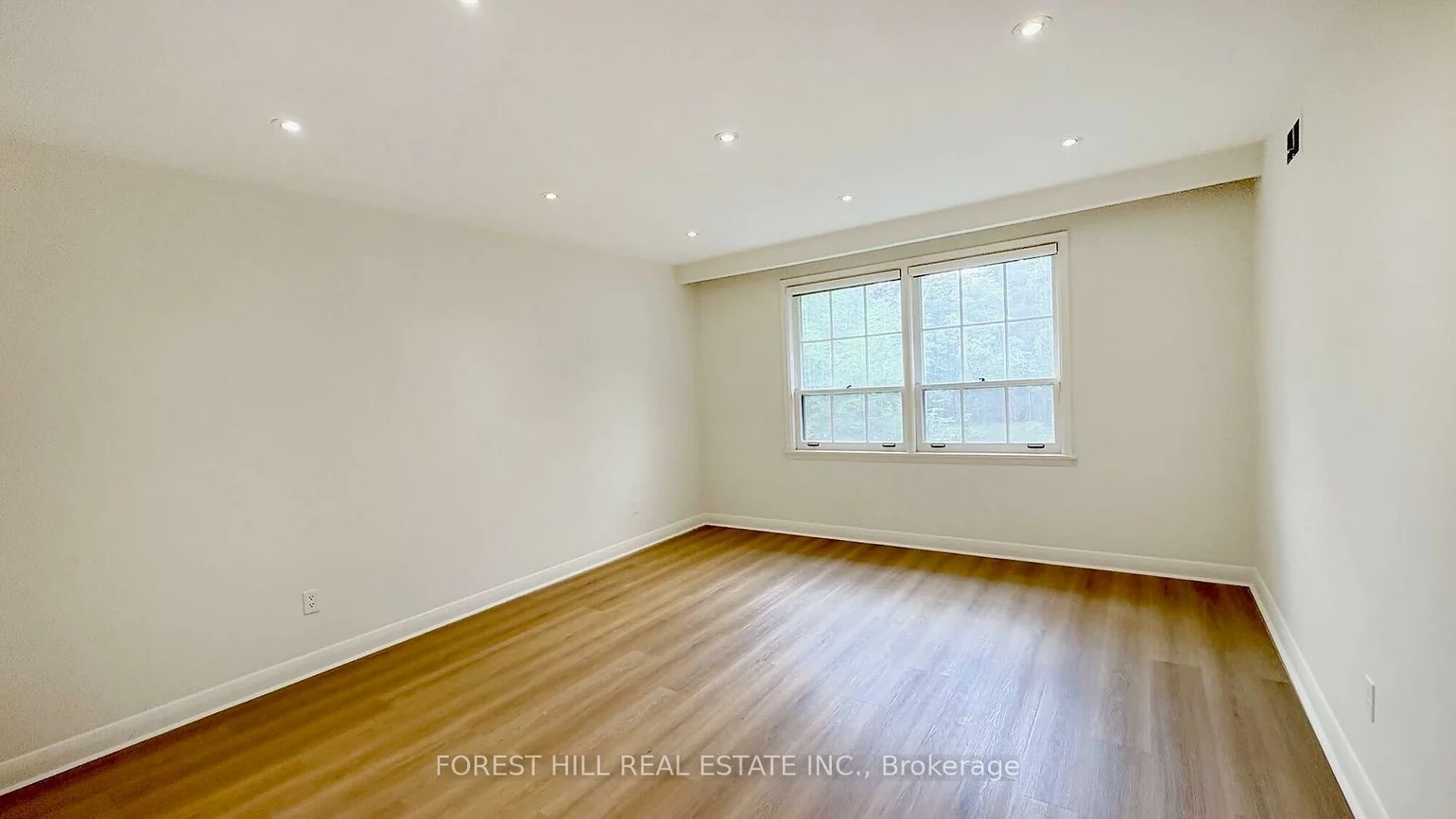 19, Chieftain, St. Andrew-Windfields, Toronto