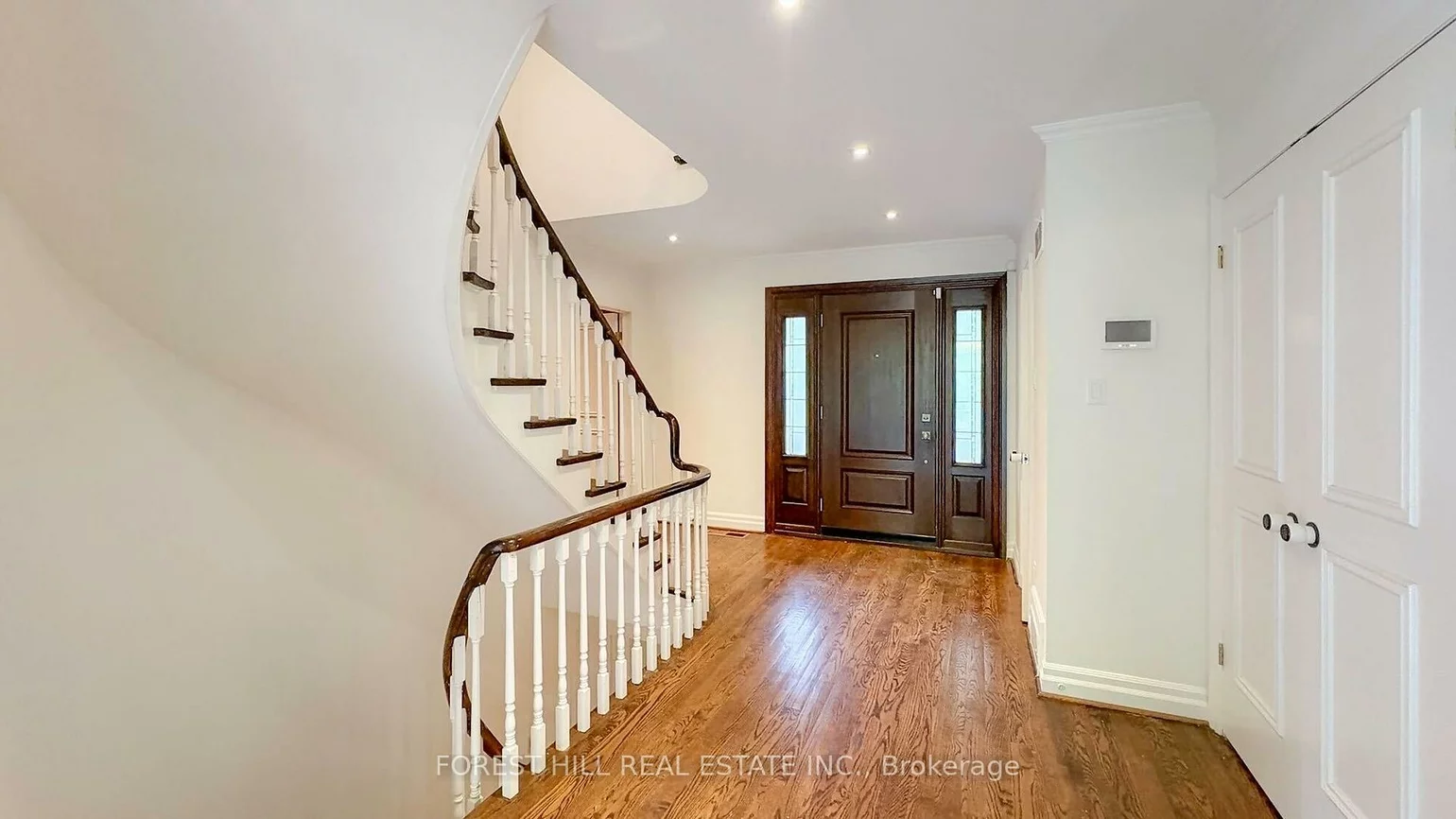 19, Chieftain, St. Andrew-Windfields, Toronto