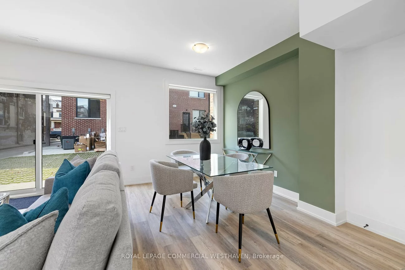 447, Lansdowne, Dufferin Grove, Toronto