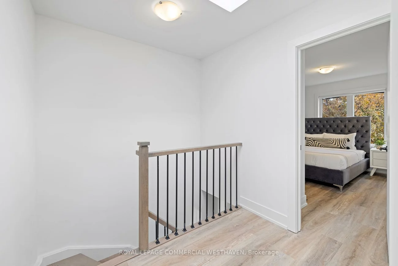 447, Lansdowne, Dufferin Grove, Toronto