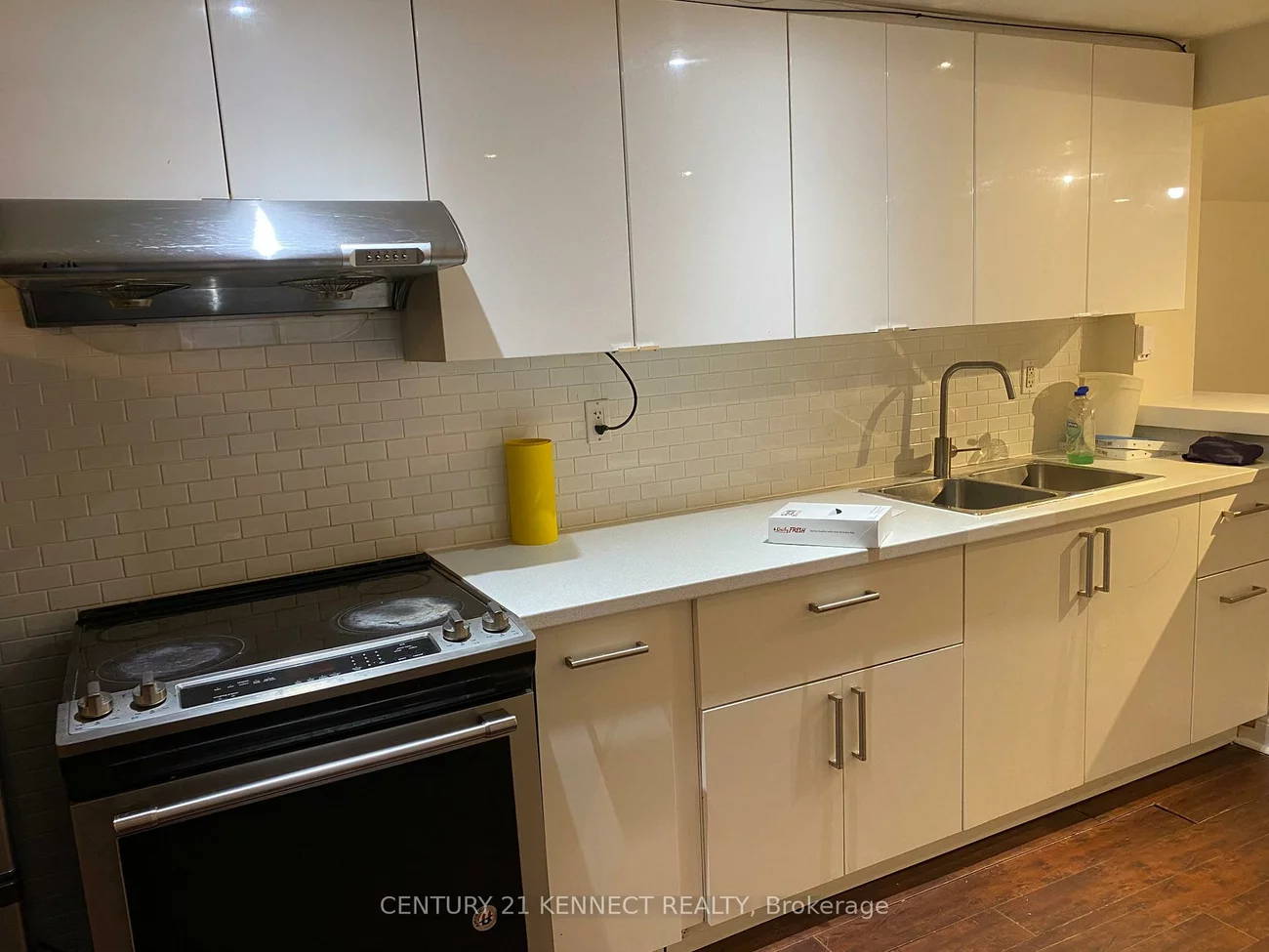 181, Augusta, Kensington-Chinatown, Toronto