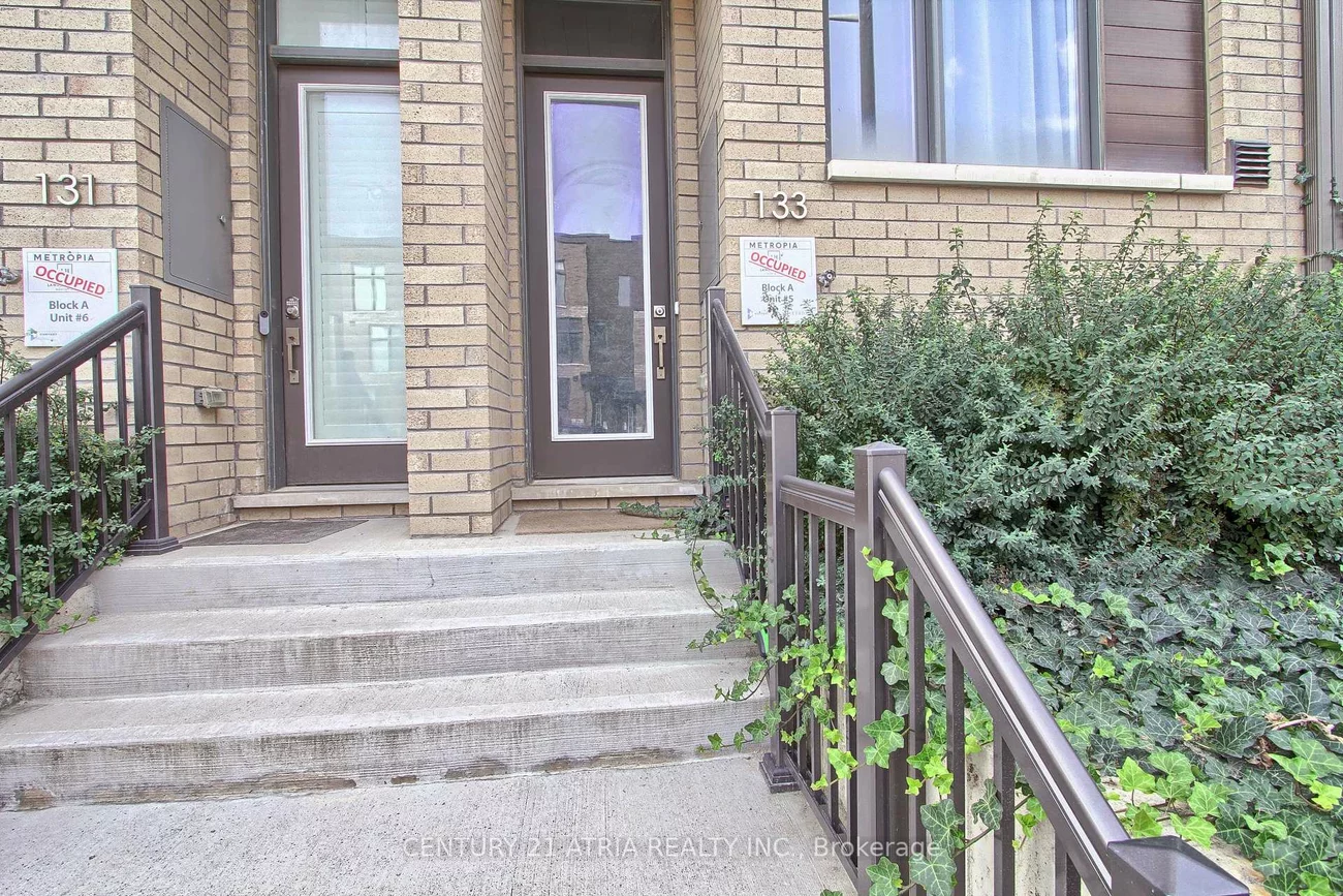 133, Green Gardens, Englemount-Lawrence, Toronto