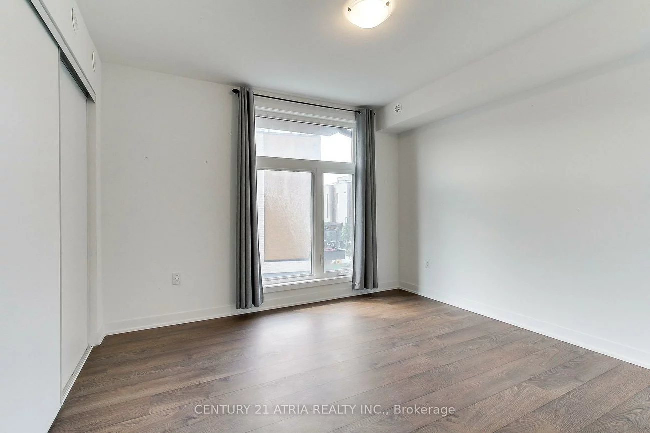 133, Green Gardens, Englemount-Lawrence, Toronto