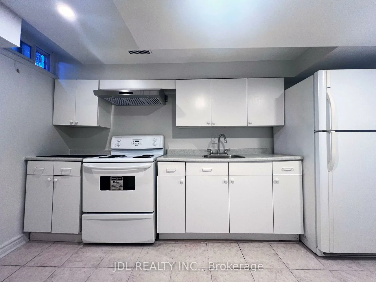 1, Shadberry, Hillcrest Village, Toronto