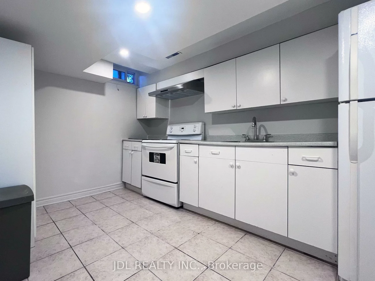 1, Shadberry, Hillcrest Village, Toronto