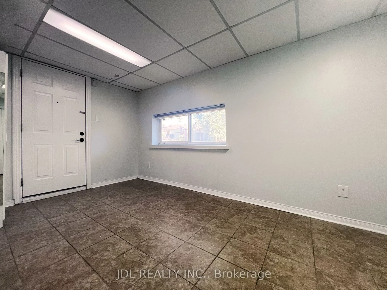 1, Shadberry, Hillcrest Village, Toronto