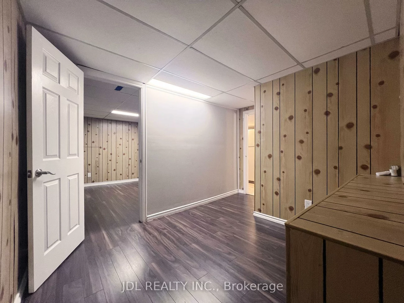 1, Shadberry, Hillcrest Village, Toronto