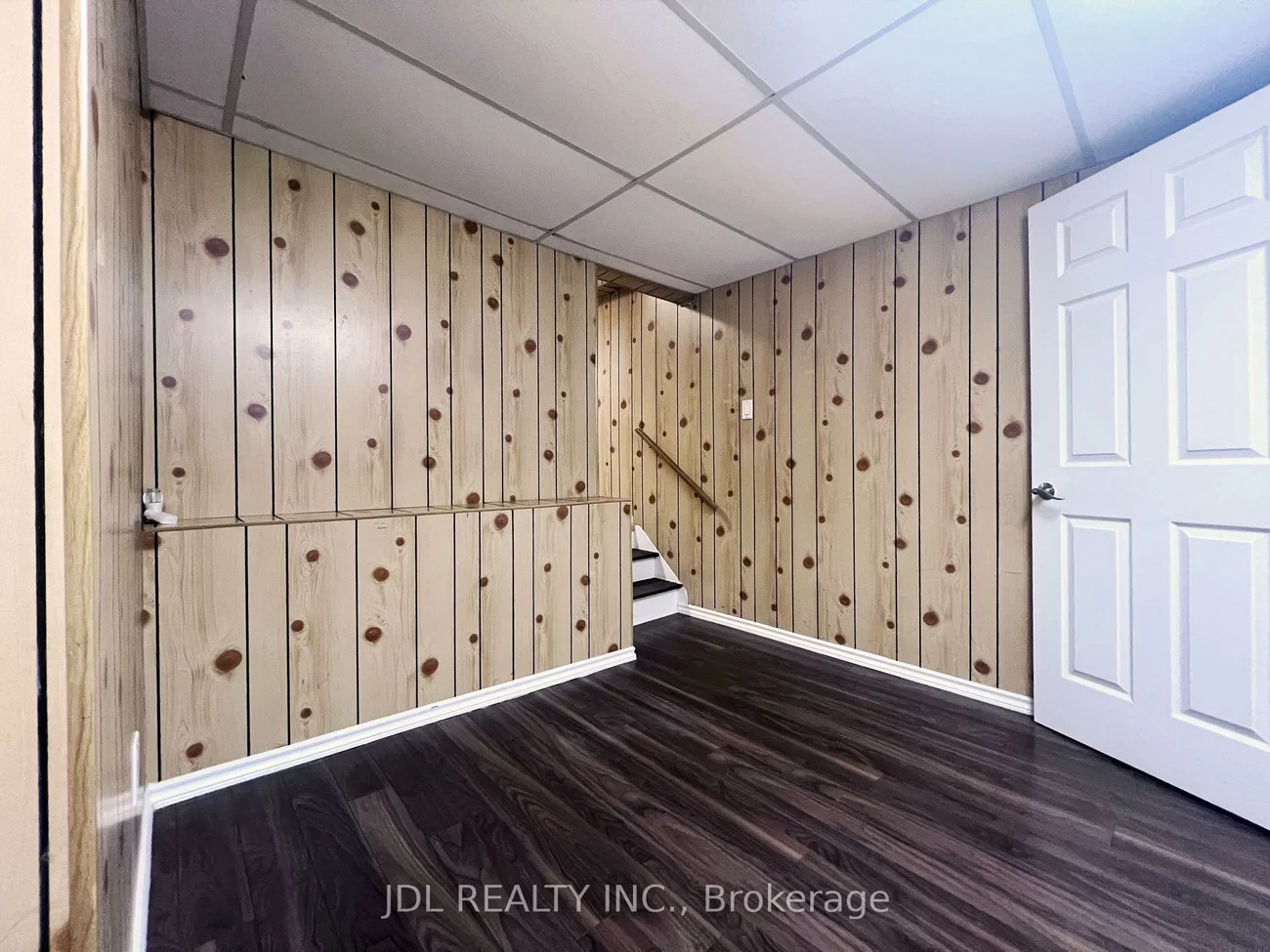 1, Shadberry, Hillcrest Village, Toronto
