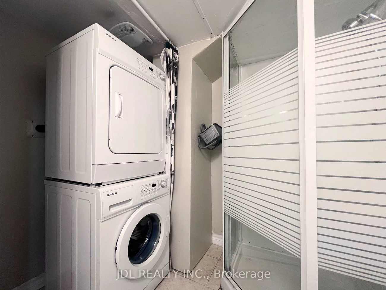1, Shadberry, Hillcrest Village, Toronto