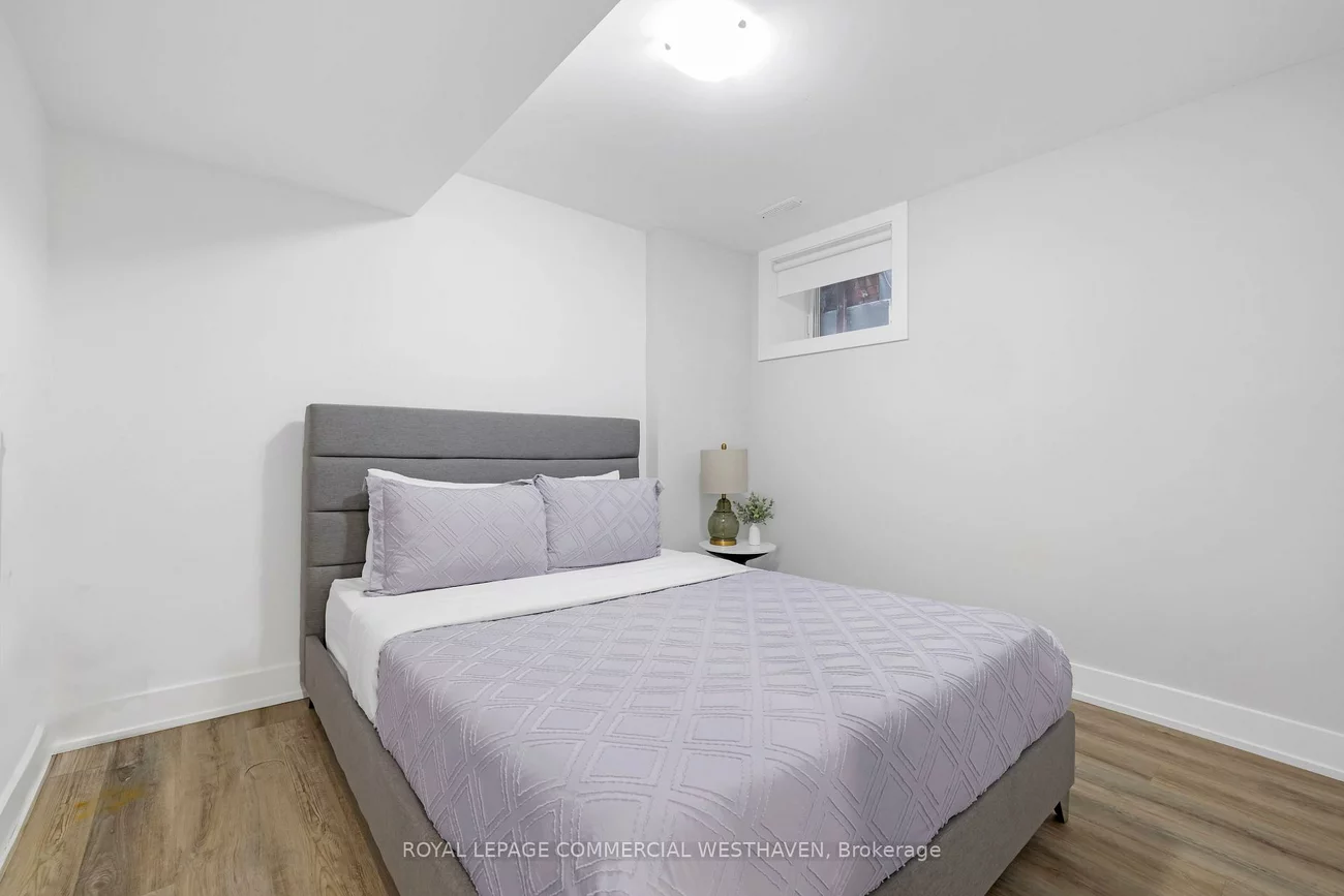 449, Lansdowne, Dufferin Grove, Toronto