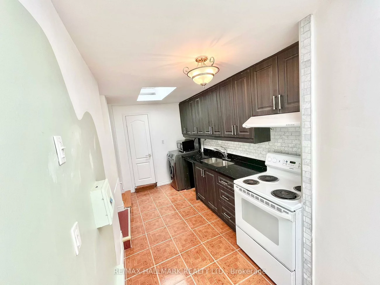 866, Bathurst, Annex, Toronto