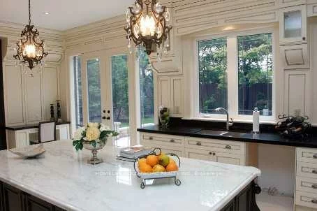 82, York, Bridle Path-Sunnybrook-York Mills, Toronto