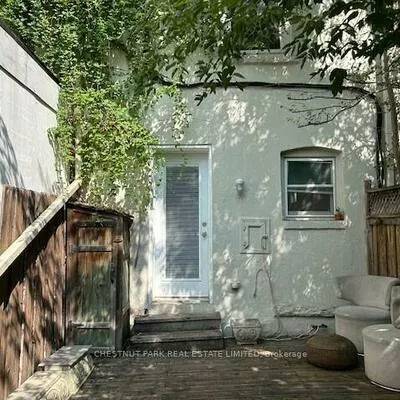 41, Coulson, Forest Hill South, Toronto