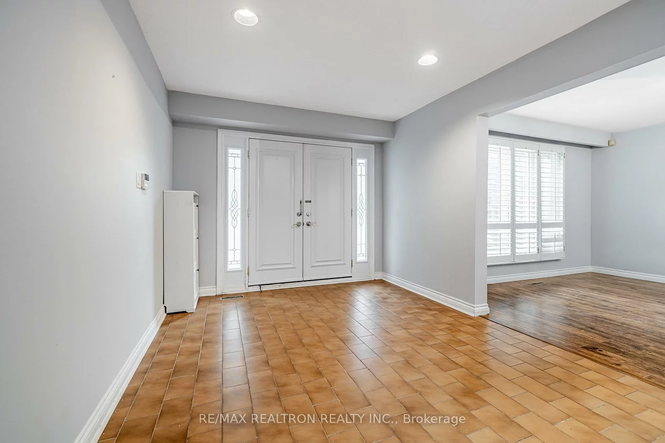 23, Lawnview, Willowdale East, Toronto