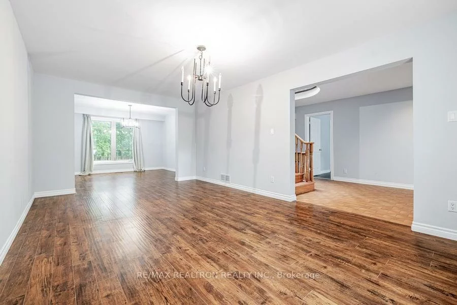 23, Lawnview, Willowdale East, Toronto
