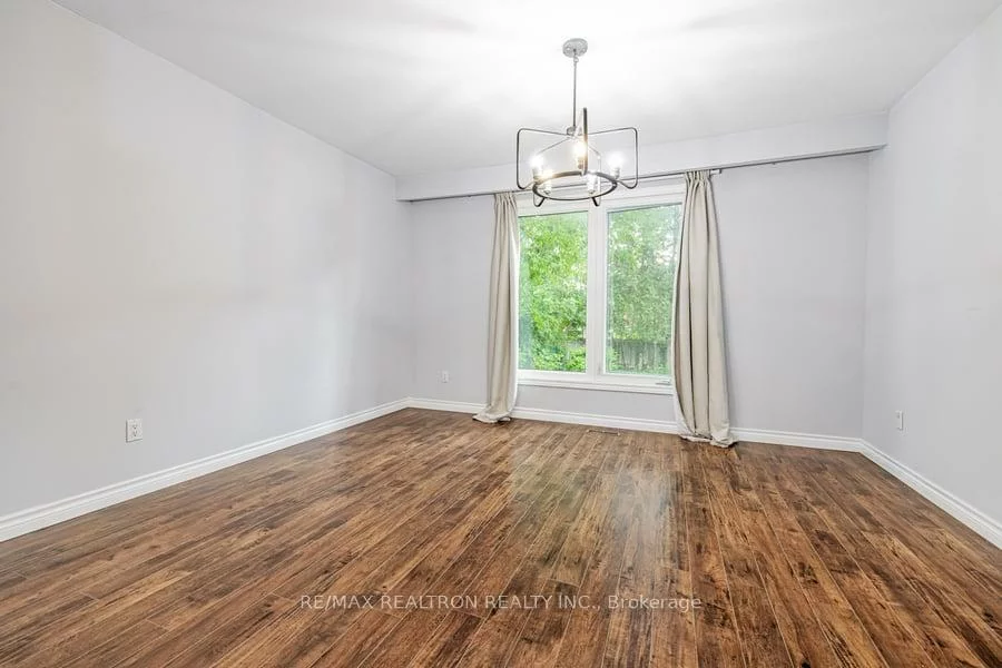 23, Lawnview, Willowdale East, Toronto