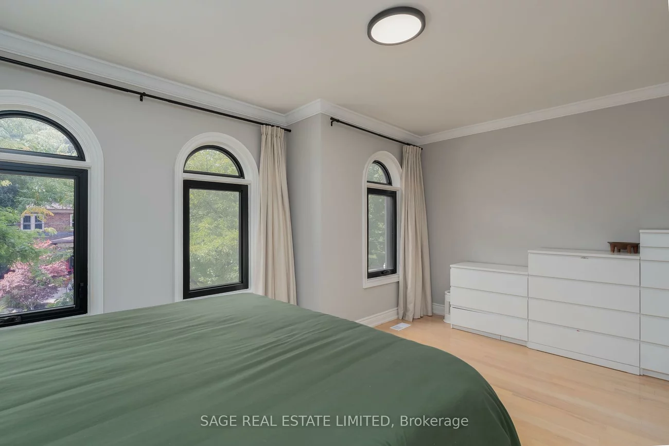 261, Jedburgh, Lawrence Park North, Toronto