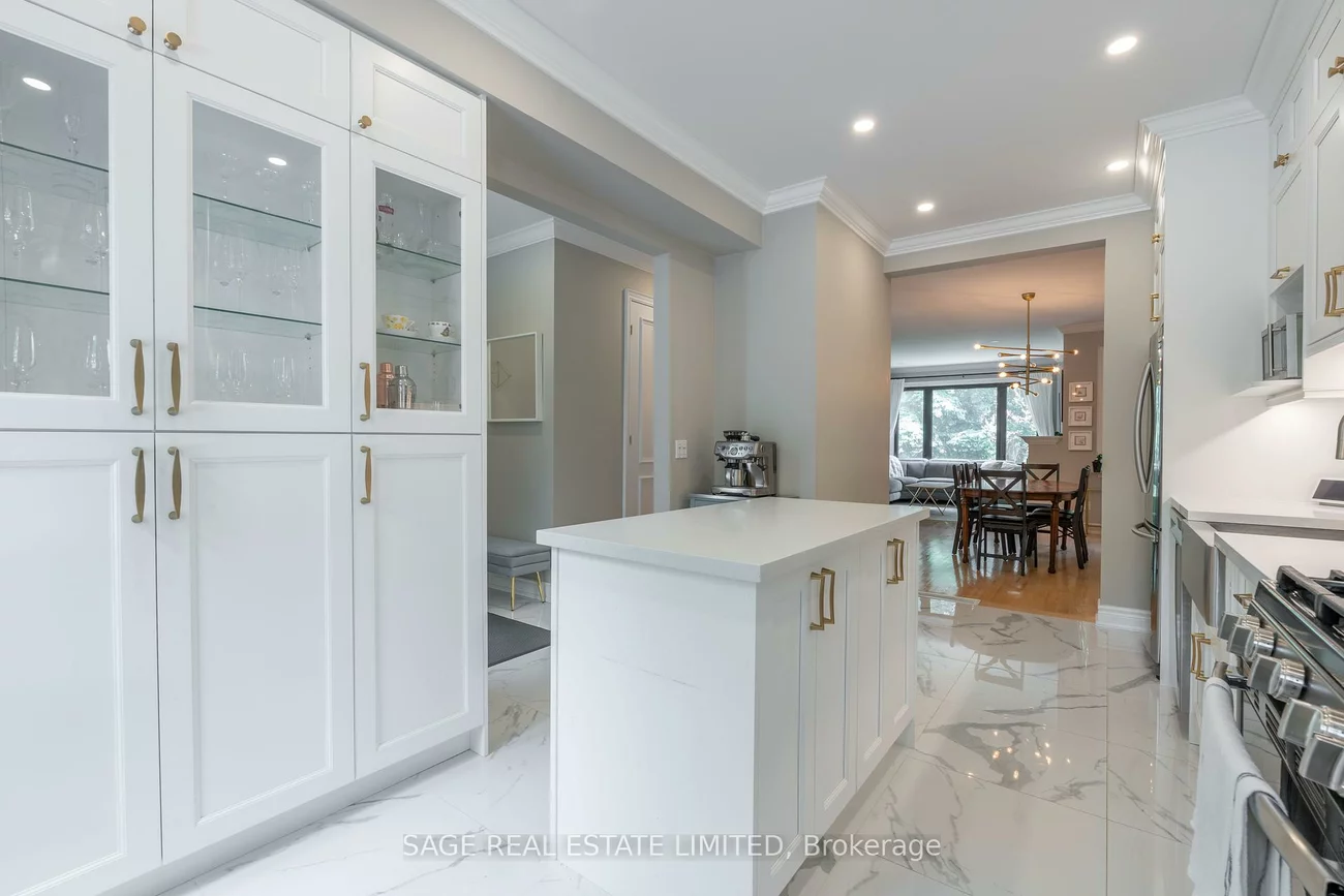 261, Jedburgh, Lawrence Park North, Toronto