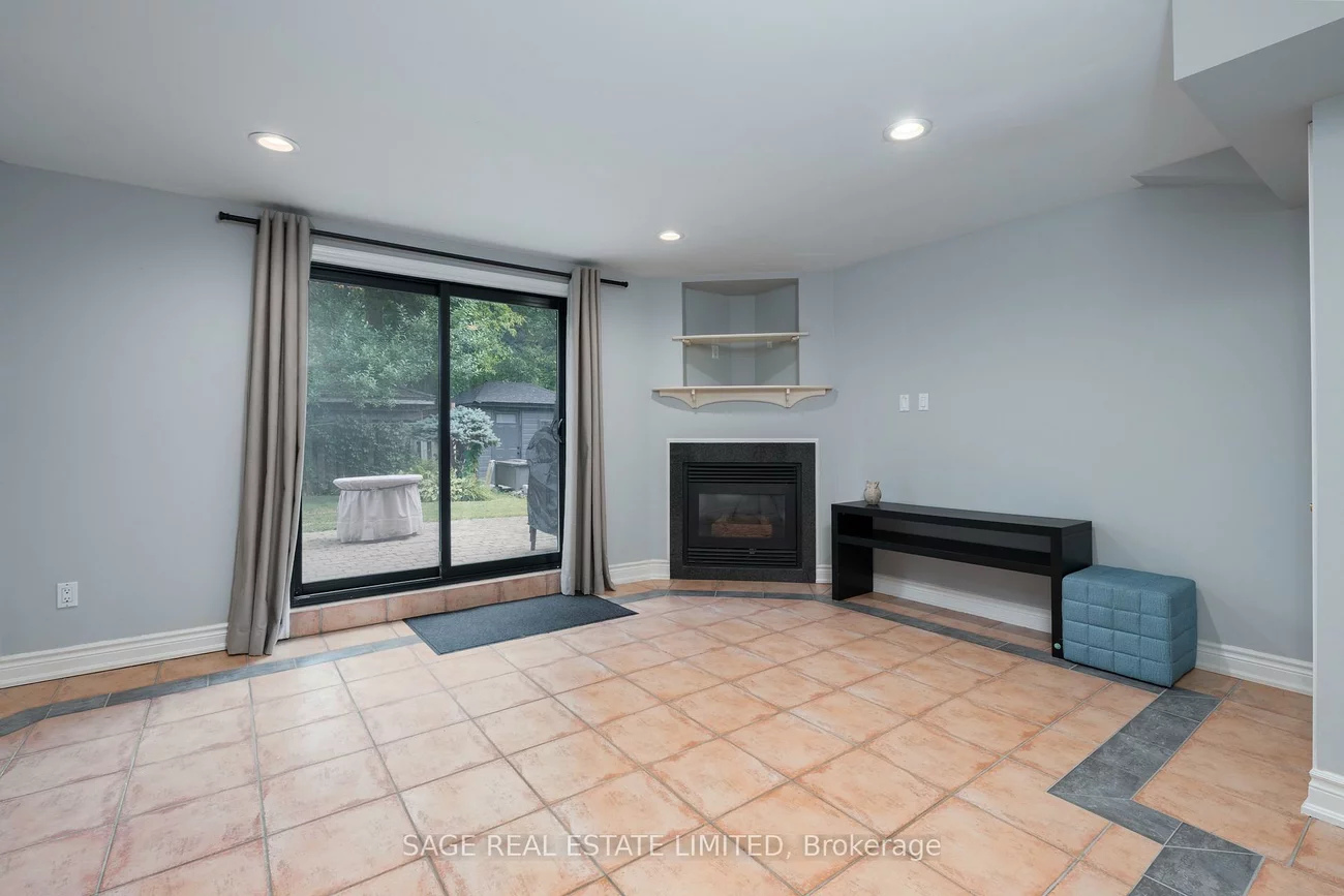 261, Jedburgh, Lawrence Park North, Toronto