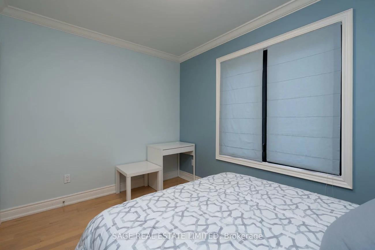 261, Jedburgh, Lawrence Park North, Toronto