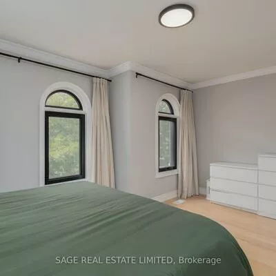 261, Jedburgh, Lawrence Park North, Toronto