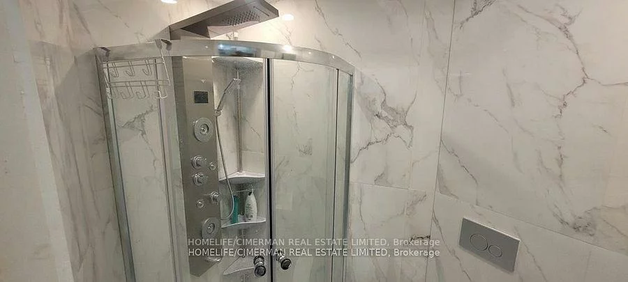 200, MCKEE, Willowdale East, Toronto