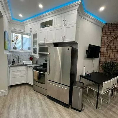 200, MCKEE, Willowdale East, Toronto