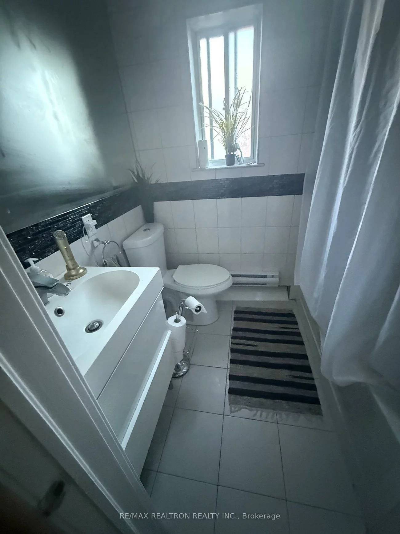 234, Wilmington, Bathurst Manor, Toronto