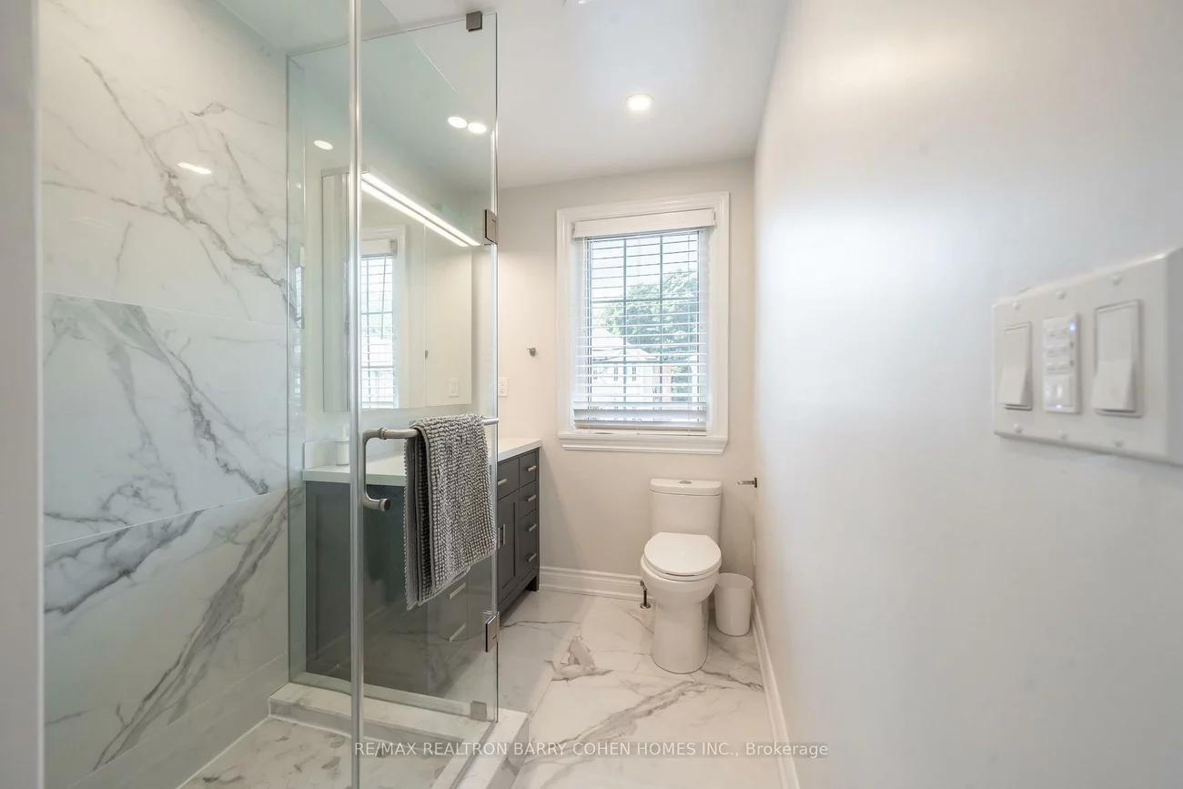 109, Braemar, Yonge-Eglinton, Toronto